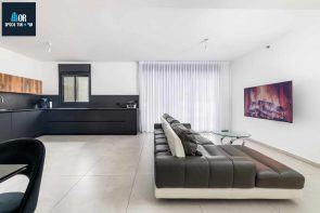 WhatsApp Image 2025-12-01 at 17.30.44